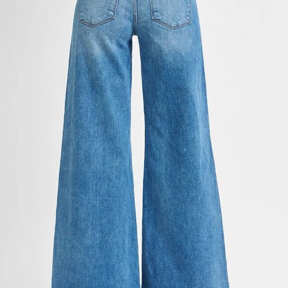 nwt RISEN Full Size Mid Rise Wide Front Patch Pocket Jeans Plus Size - Picture 6 of 6